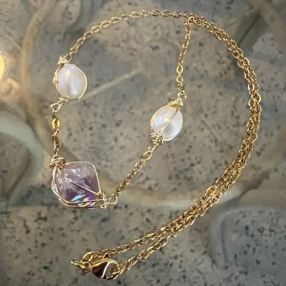 🌊Custom Aura Amethyst & Pearl Choker (15") - Picture 9 of 14